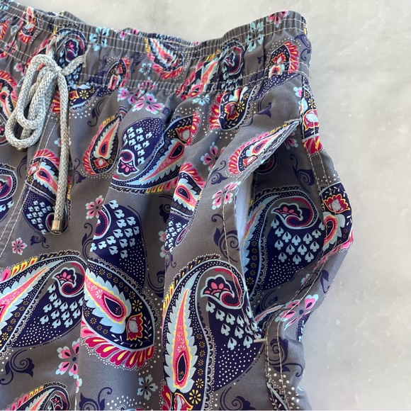 OndadeMar Swim Trunks. Paisley Print. Gray, purple. M - Picture 3 of 6